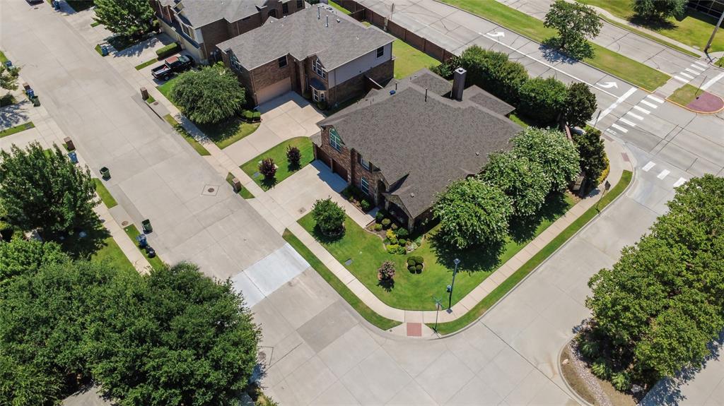 964 Wellington Drive