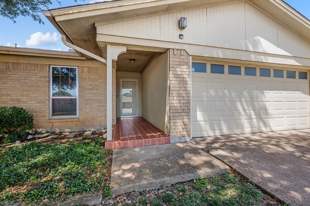 3805 Memphis Lane