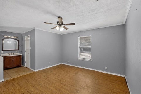 Tiny photo for 214 Buffalo Creek Drive, Waxahachie, TX 75165 (MLS # 21396928)