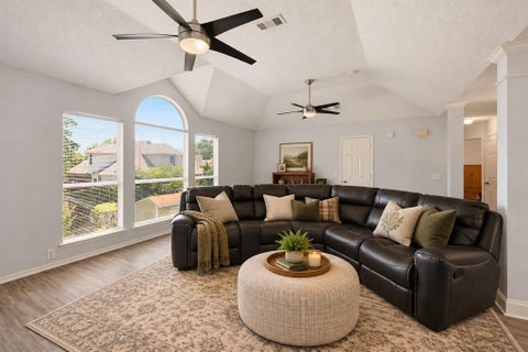 Photo of 2112 Loon Lake Road, Denton, TX 76210 (MLS # 21402360)
