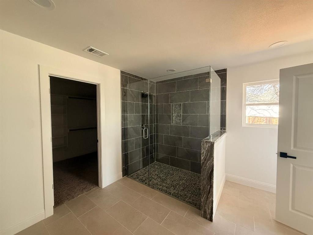 HOLIDAY HILLS ESTATES - Residential