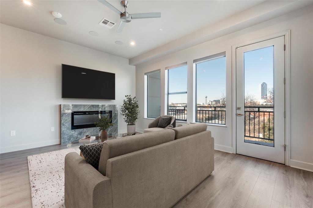 1900 S Ervay Street 316