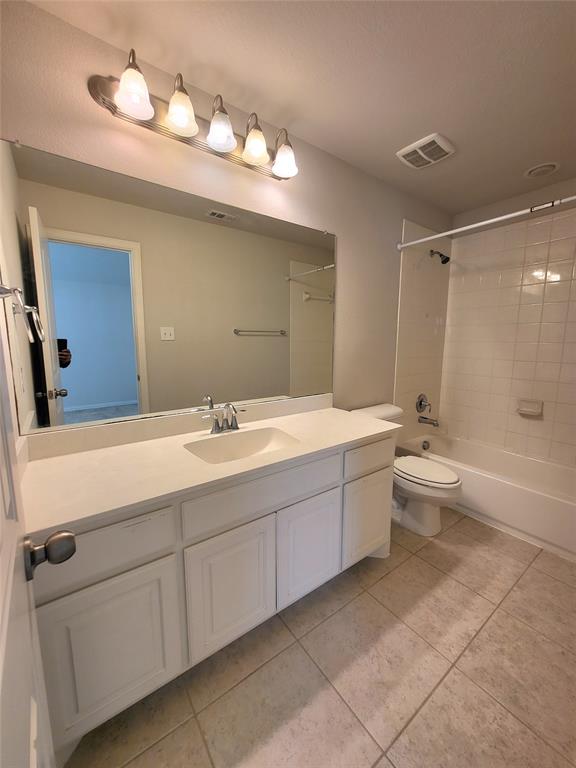 Castle Hills - Residential Lease