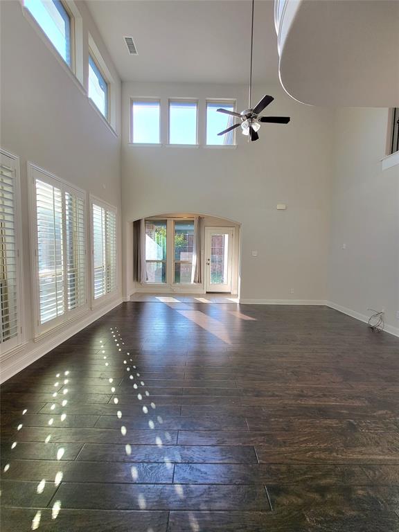 Castle Hills - Residential Lease