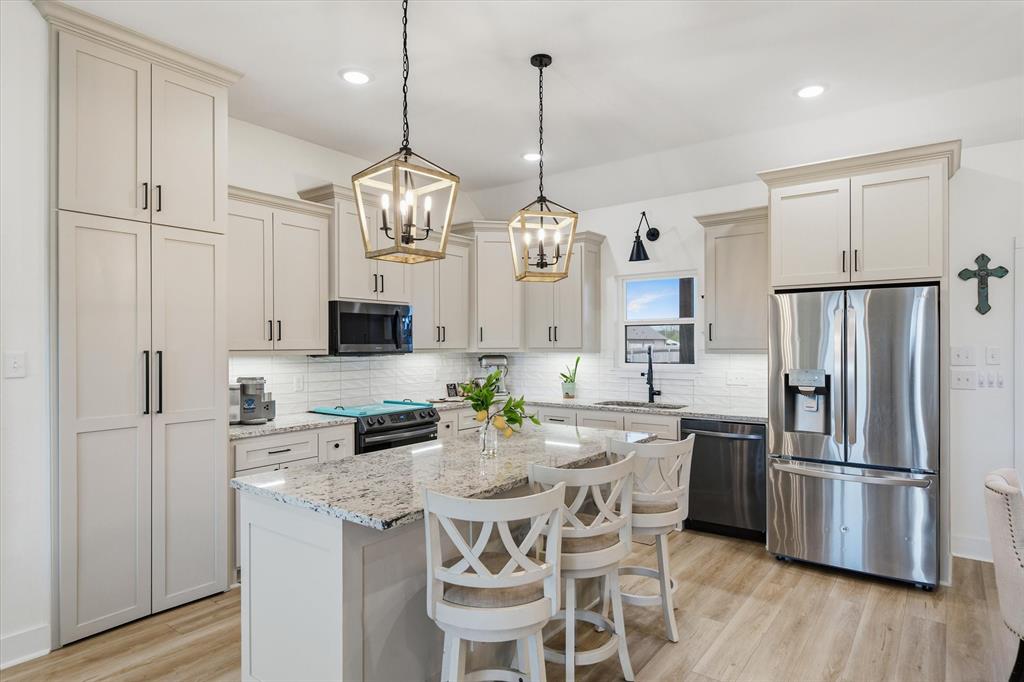 Eagle View Estates - Residential