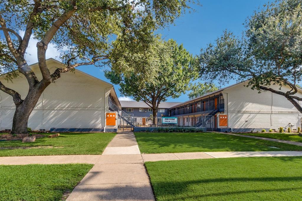 E H Rays - Residential Lease