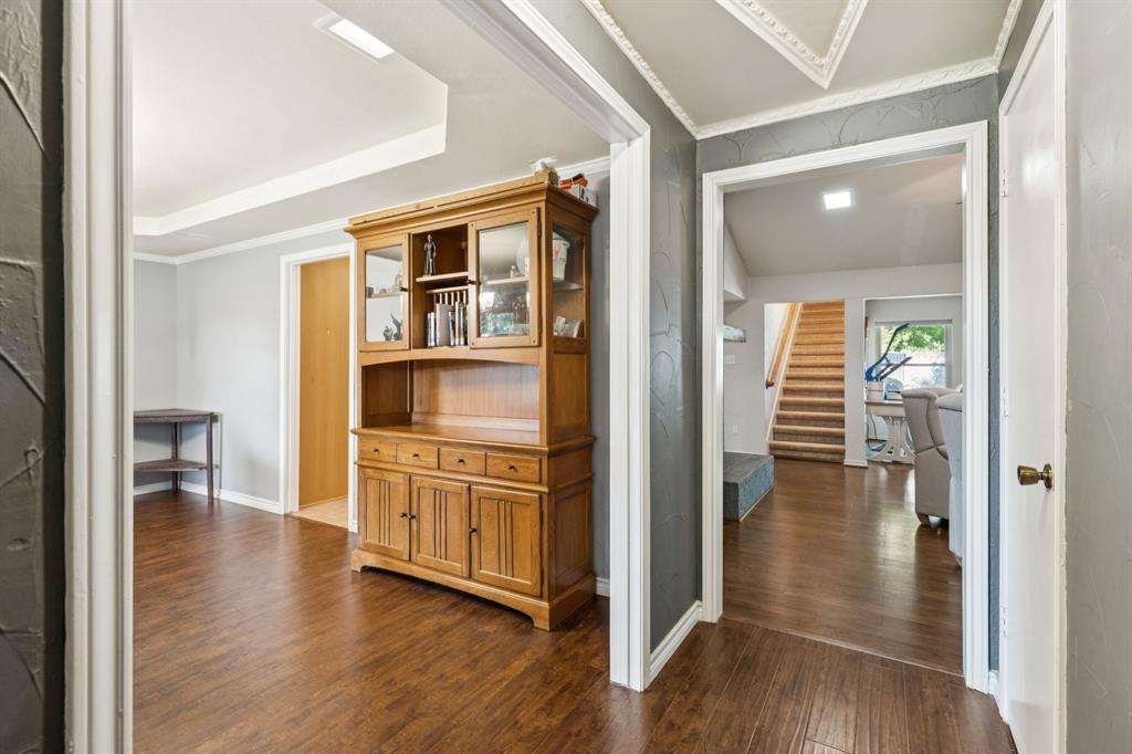 809 Willow Crest Drive