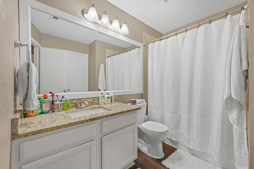 Carriagehouse Village-Victoria Place - Residential