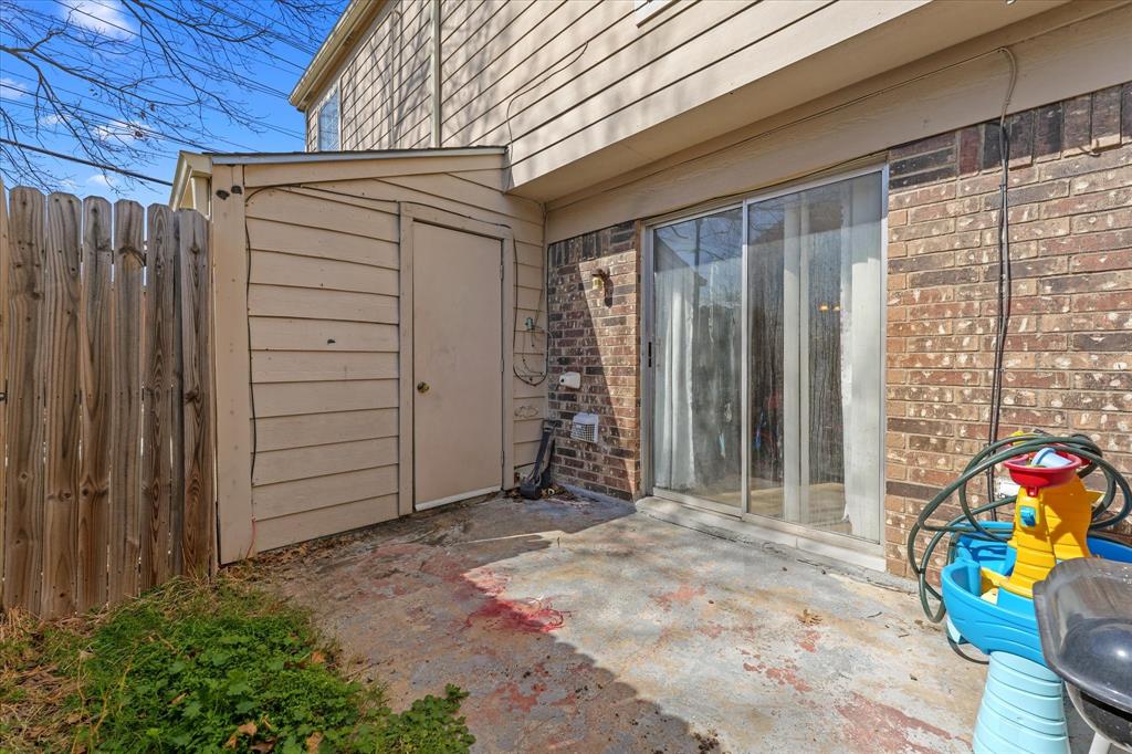 Carriagehouse Village-Victoria Place - Residential