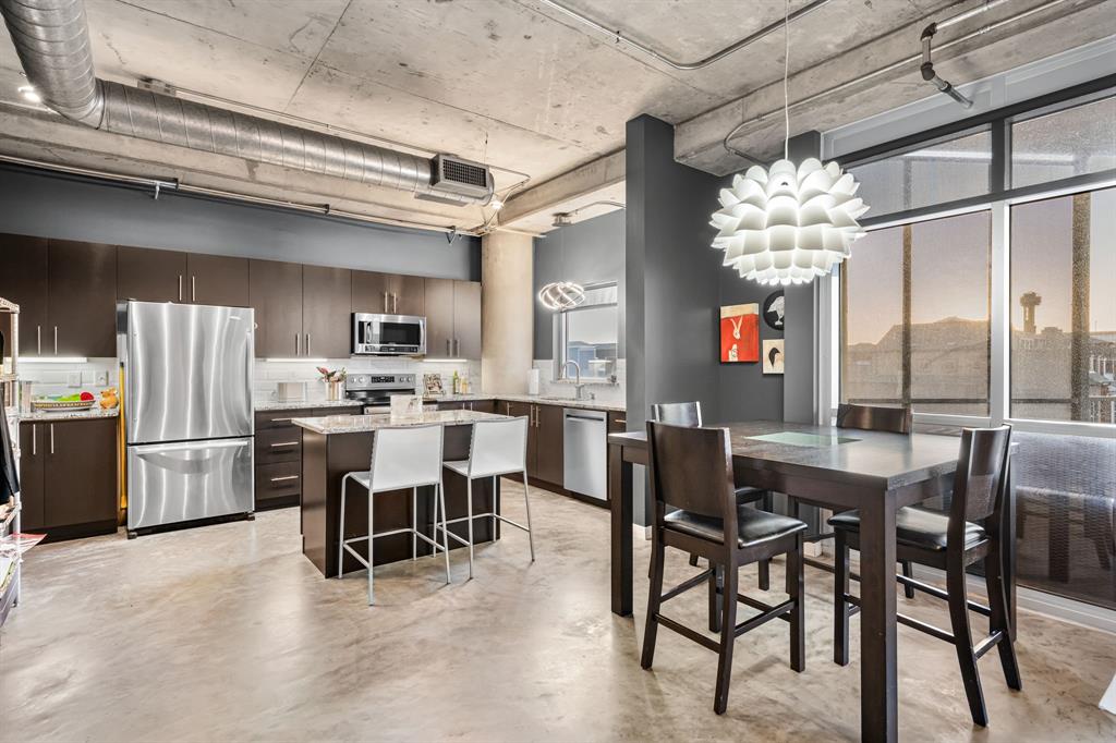 Beat At The South Side Station - Residential