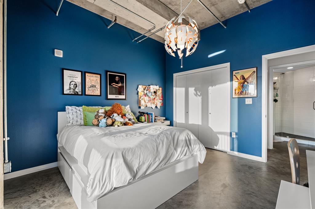 Beat At The South Side Station - Residential