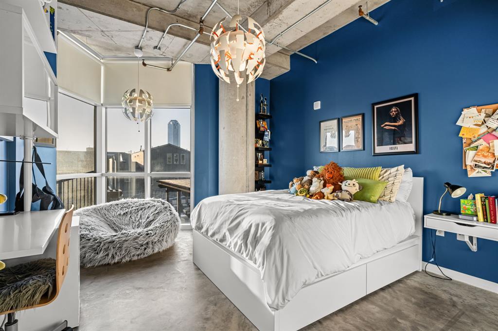 Beat At The South Side Station - Residential