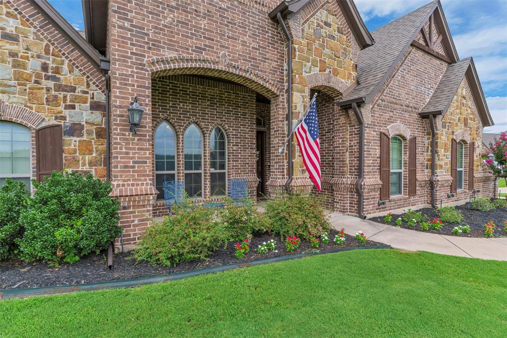 10200 Leaping Buck Point