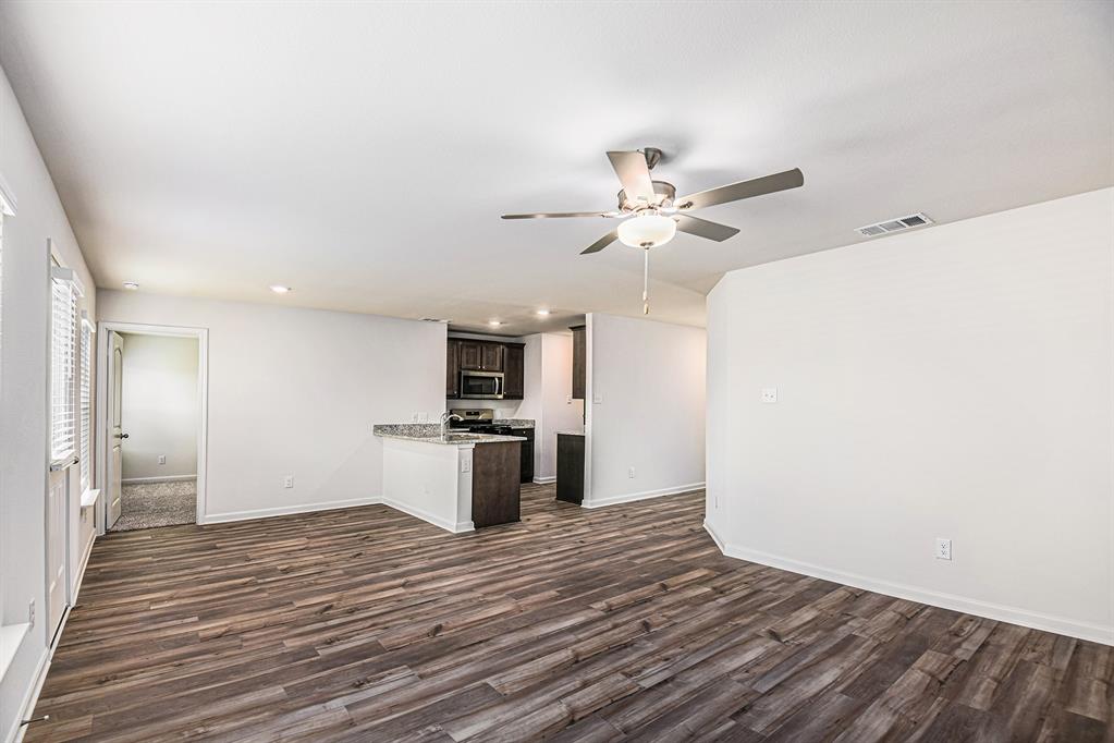 Vista West II - Residential Lease