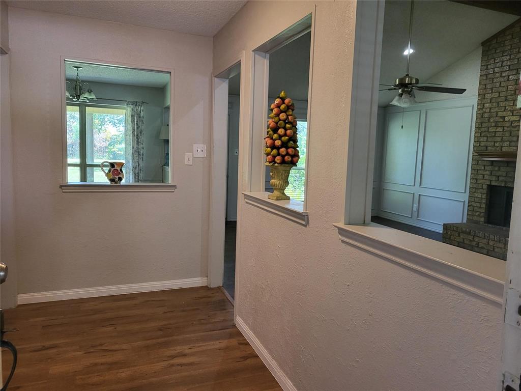 1106 Meadowview Drive