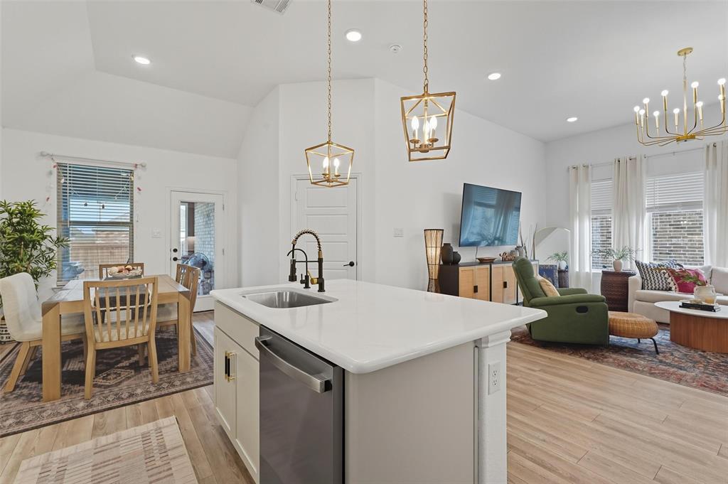 1506 Broadview Drive