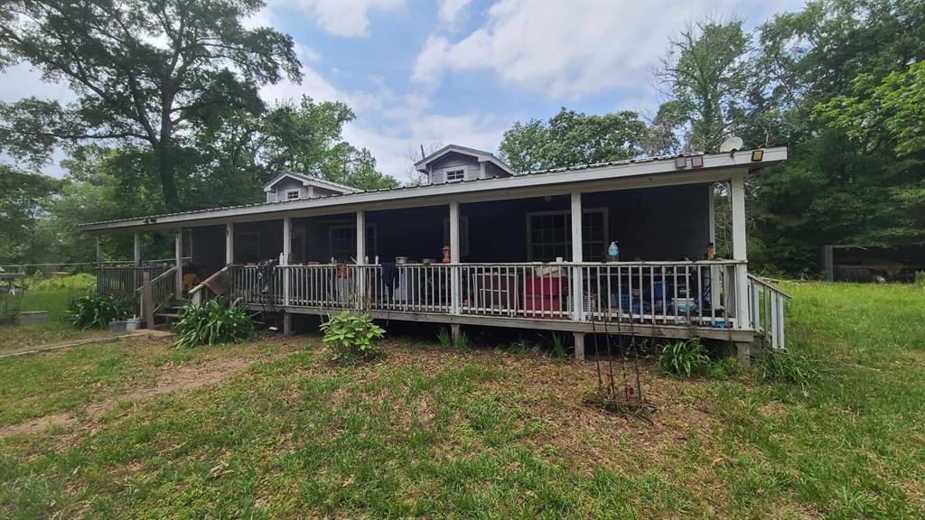 Photo 3 of 10 of 650 Hickory Oaks Lane house