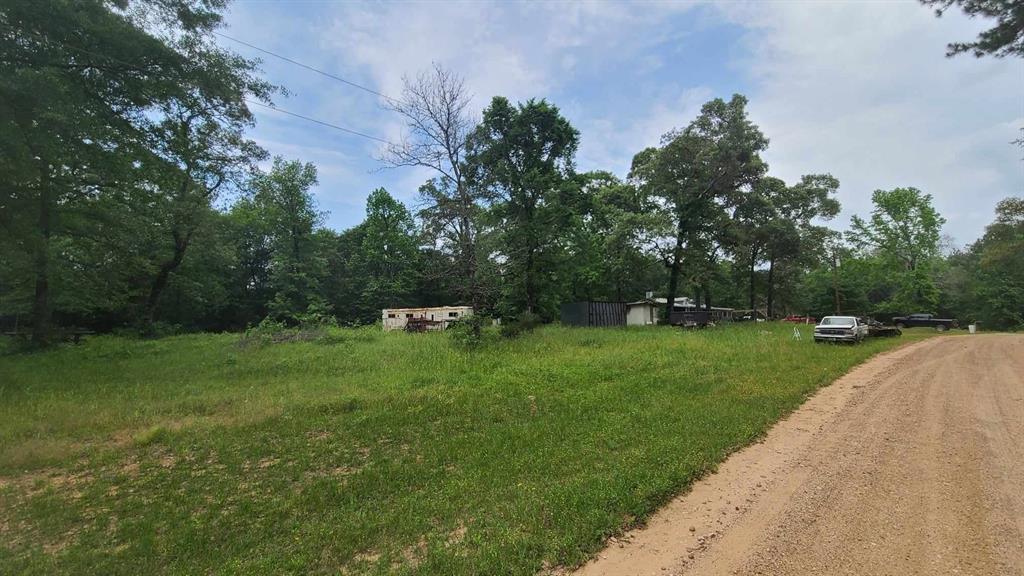 Photo 2 of 10 of 650 Hickory Oaks Lane house