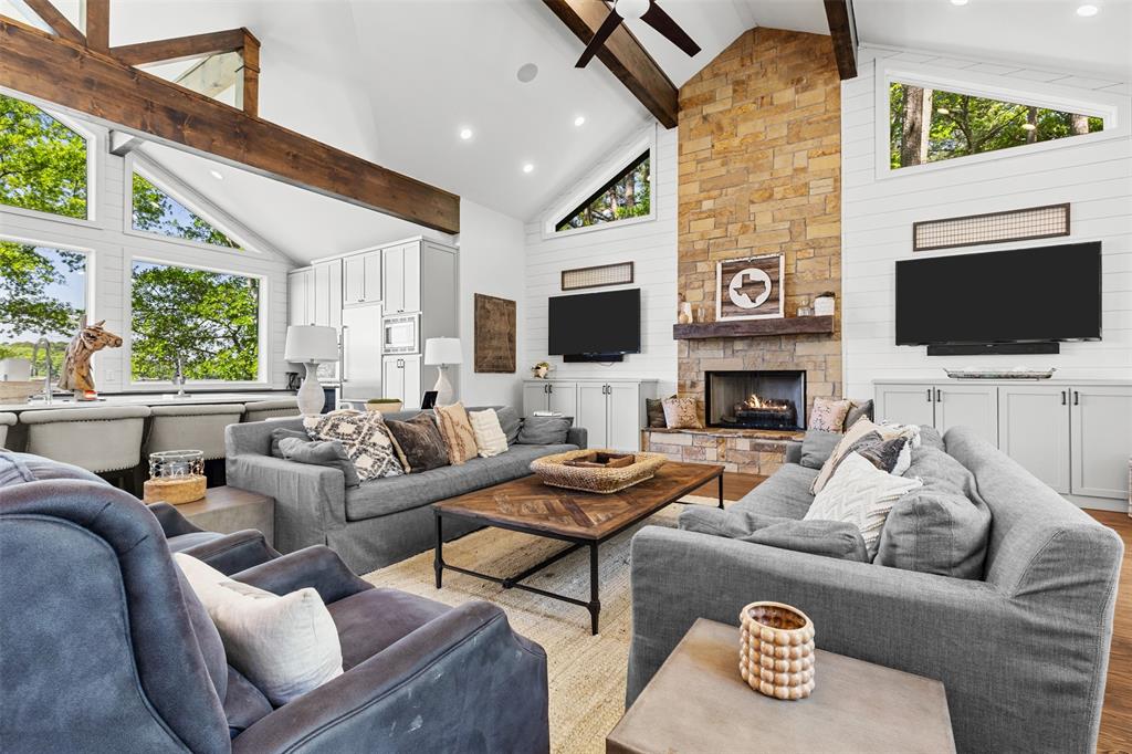 Eagle Point - Residential