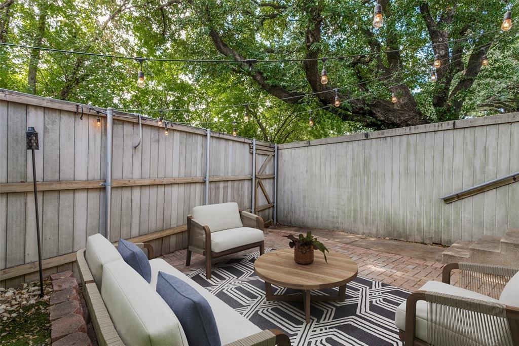 Westbury Park Condo - Residential Lease