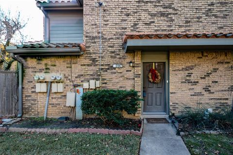 A home in Farmers Branch