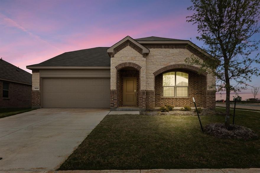 Do you want the best deal on a brand new never lived in home in MCKINNEY and under $500k? Then Honey, stop the car! McKinney ISD!! No MUD or PID!! This home sits on a corner lot which gives you plenty of space to roam in the backyard and no one on one side of you for ultimate privacy. ALL bedrooms are down and has a gigantic game room upstairs. Luxury vinyl plank flooring throughout the home except the bedrooms, which is carpet. Oversized shower and separate vanities in the master bath. Super energy efficient! Gas stove and tankless water heater! This one will not last long at this price!! Sellers loss is your gain!