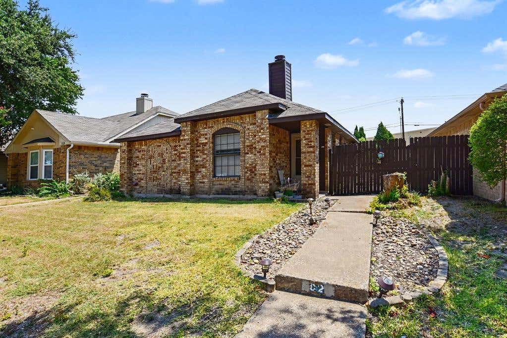 Photo of 1024 Old Barn Lane, Mesquite, TX 75149 (MLS # 21352642)