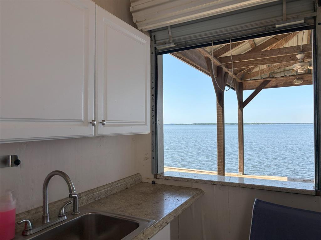 Hide A Way Bay - Residential