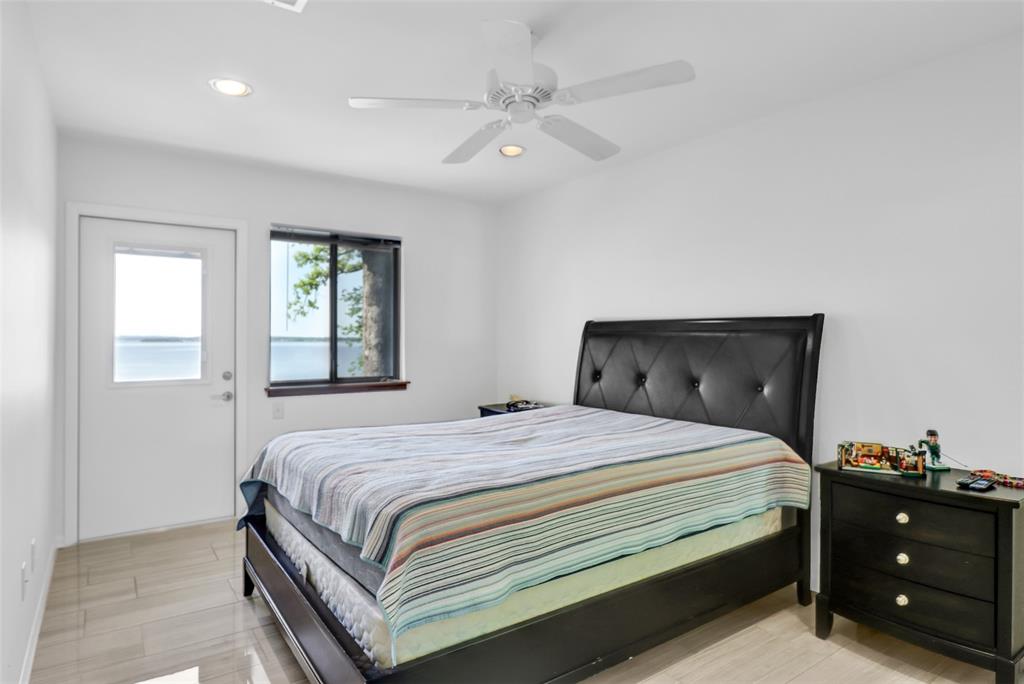 Hide A Way Bay - Residential