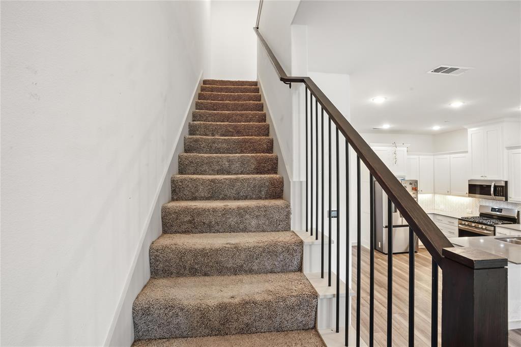 Iron horse commons Ph 1 - Residential Lease