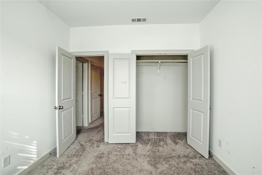 Iron horse commons Ph 1 - Residential Lease