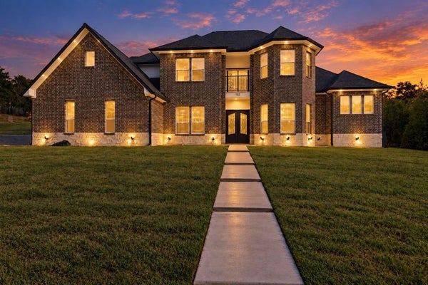 702 LINKCREST DR, DUNCANVILLE, TX 75137 - Image 82cd4f4045b9ffcab4fde4f1b9ed654c/663713425