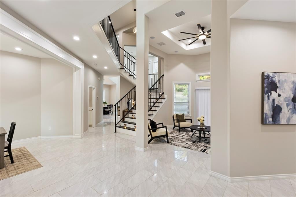 702 Linkcrest Drive
