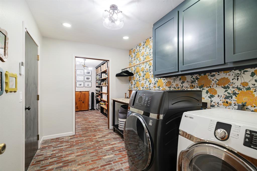 Pine Valley - Residential