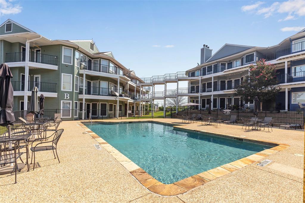 Tanglewood I Condos Bldg D - Residential