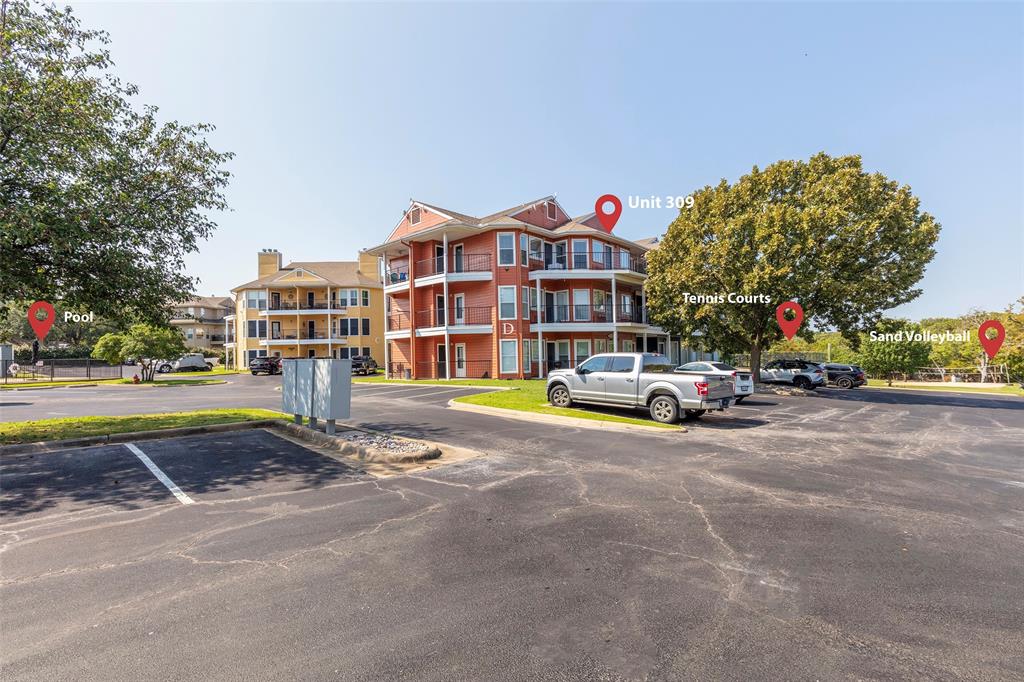 Tanglewood I Condos Bldg D - Residential