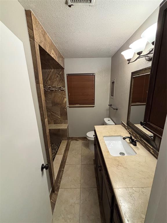 Casa View Oaks 04 - Residential Lease