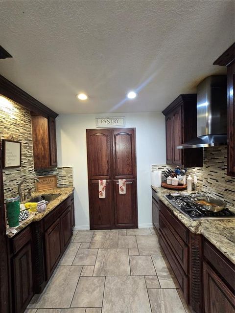 Tiny photo for 222 W Shady Grove Road W #222 East unit, Irving, TX 75060 (MLS # 21132709)