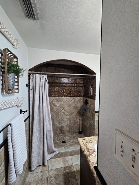 Tiny photo for 222 W Shady Grove Road W #222 East unit, Irving, TX 75060 (MLS # 21132709)
