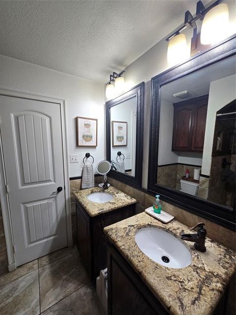 Tiny photo for 222 W Shady Grove Road W #222 East unit, Irving, TX 75060 (MLS # 21132709)