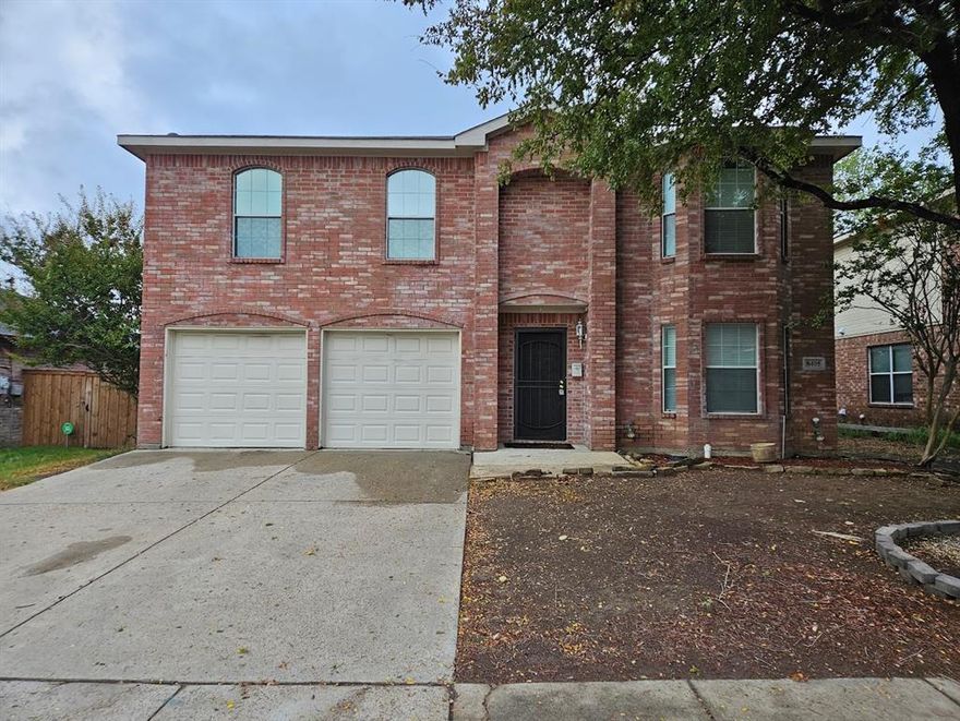 First month free. Huge 2 story home with 3 living areas and 2 dining areas All bedrooms are upstairs. Master has a suite and 2nd bedroom overly large. Game room also upstairs. Kitchen is spacious and comes with built in microwave. The flooring is plank in the living areas and carpet in the bedrooms. Large, open patio and fenced yard. No smoking, No housing vouchers. TAR app. $45 app fee and can use credit card. Pet deposit is $500 each with half refundable. Need income of 3x monthly rent, good rental and no bad in last 5 years. Renters insurance required. New sod will be put down as needed in the front and back yards when leased.