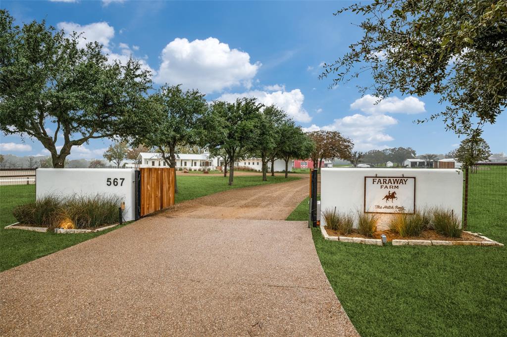 Hickory Knoll - Residential