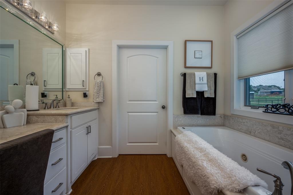 Hickory Knoll - Residential