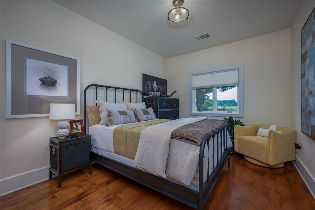 Hickory Knoll - Residential