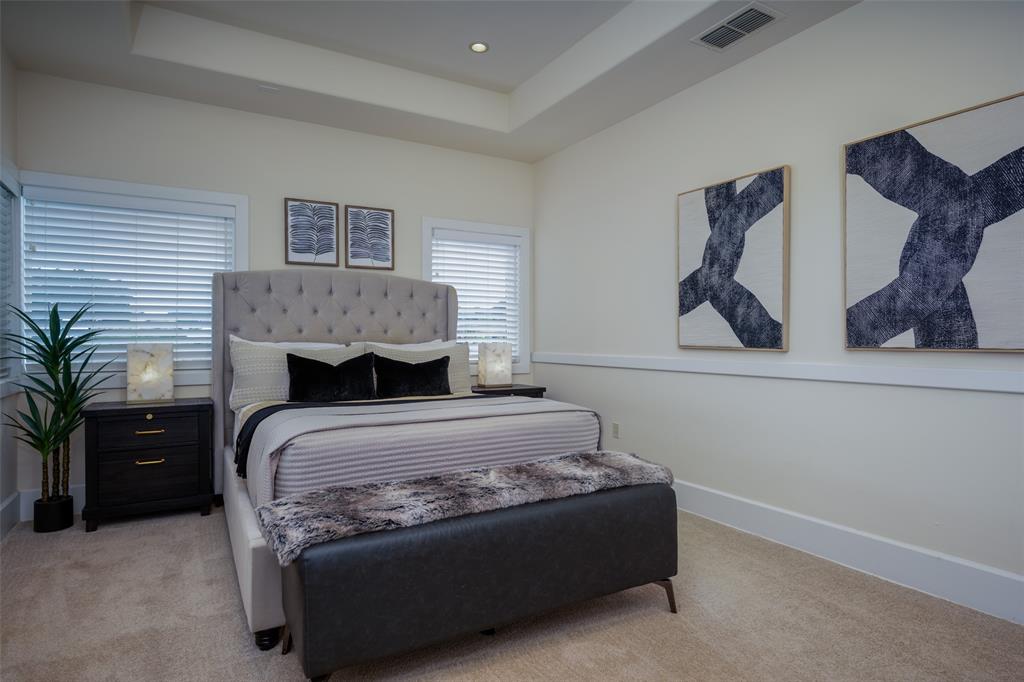 Hickory Knoll - Residential