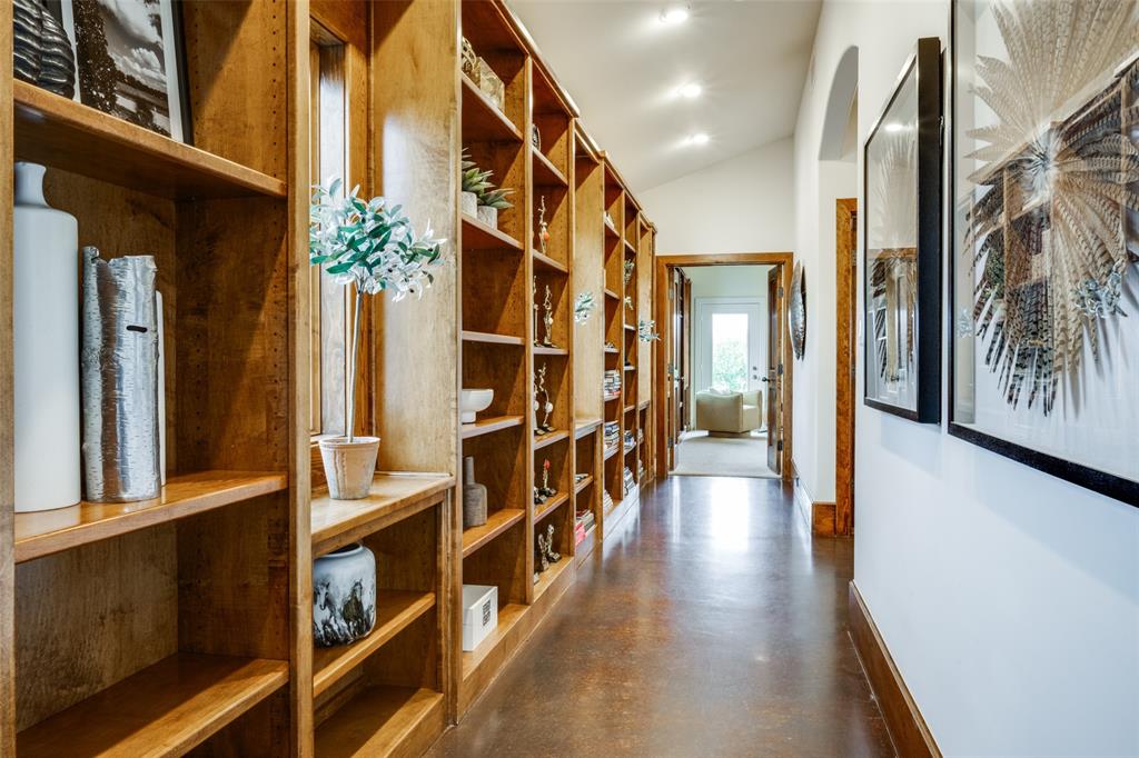 Hickory Knoll - Residential