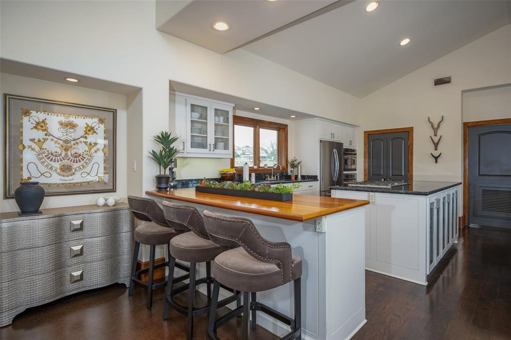 Hickory Knoll - Residential