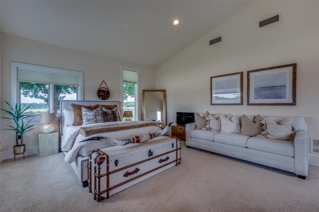 Hickory Knoll - Residential