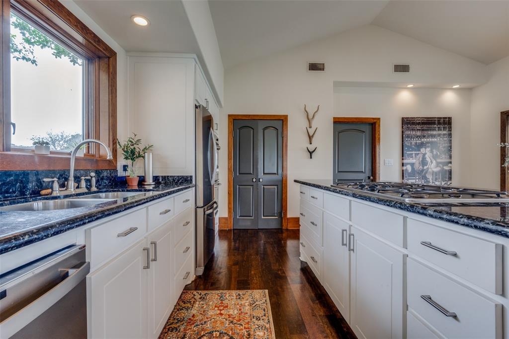 Hickory Knoll - Residential