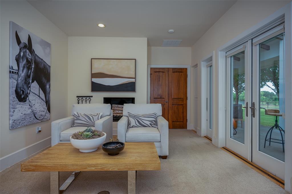 Hickory Knoll - Residential